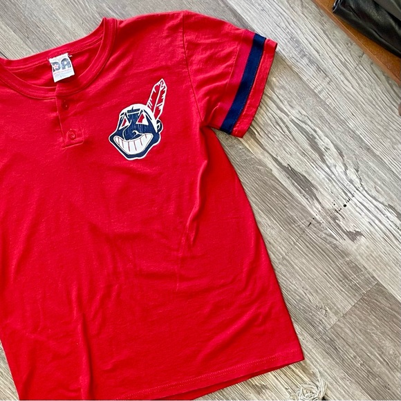 Vintage 1990s Cleveland Indians Chief Wahoo Print Red Amateur Baseball T-Shirt - Picture 8 of 15